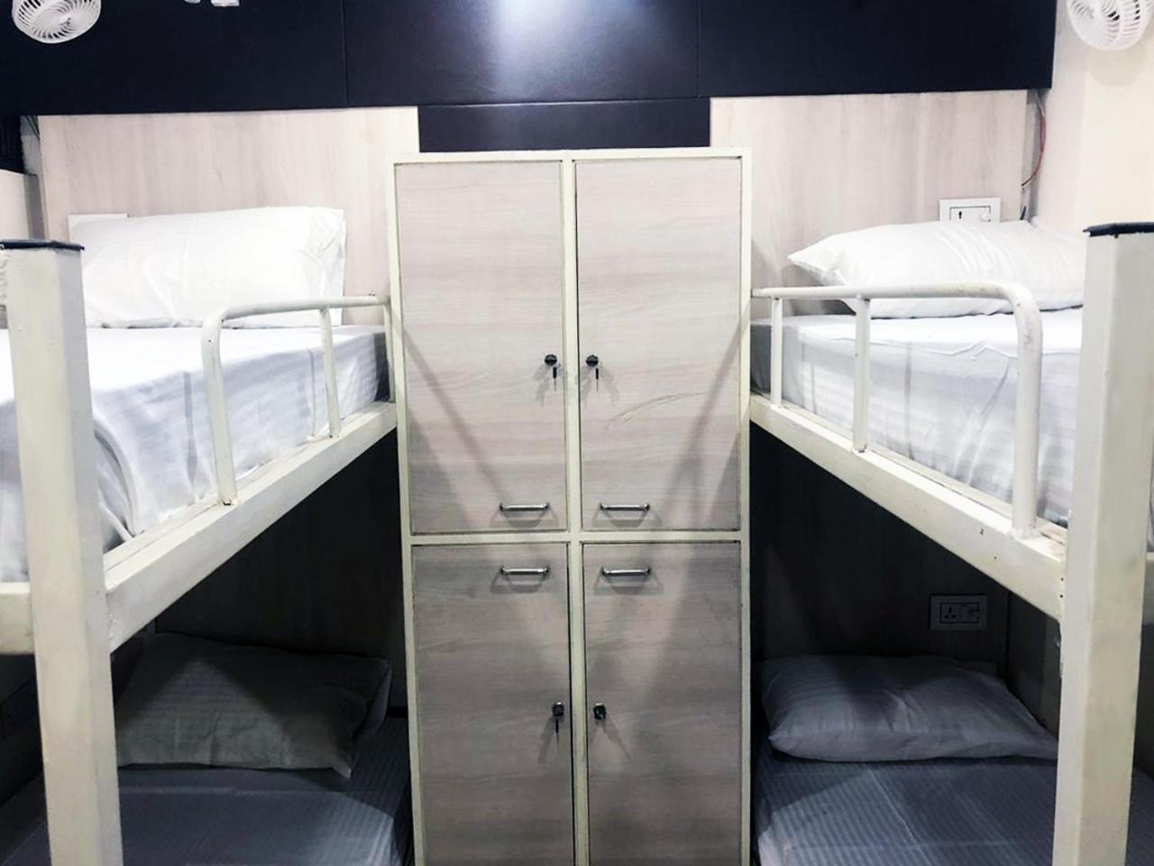 Himalayan Hostel Nowe Delhi Zewnętrze zdjęcie